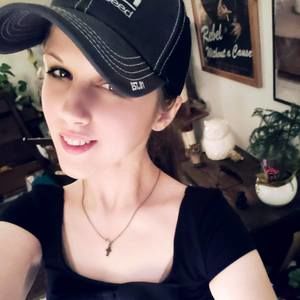 Meet your Posher, Jenny